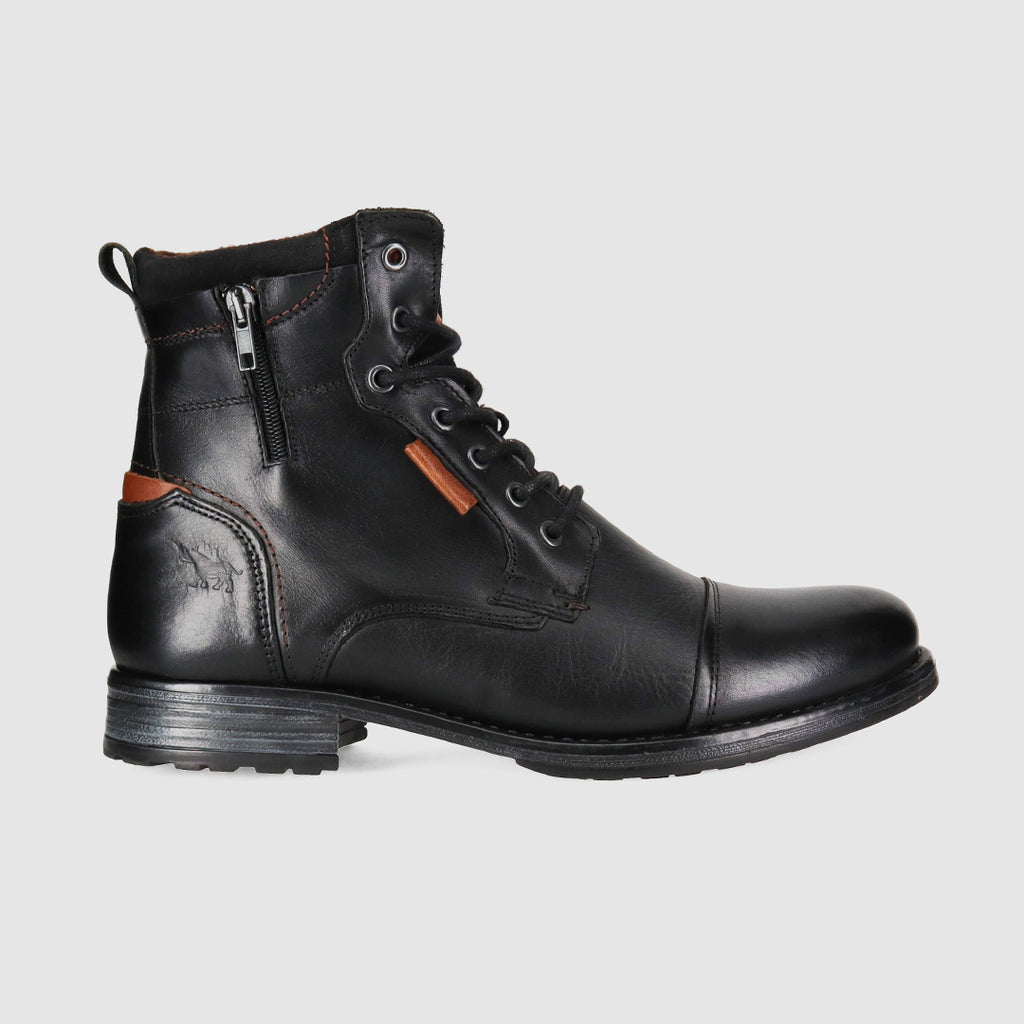 Porter Lace Up Boots Black